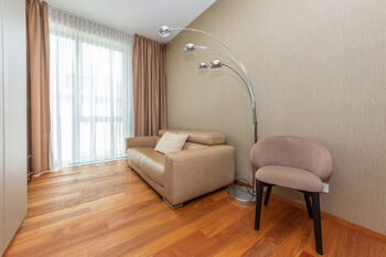 Prodej bytu 6 a více v osobním vlastnictví 296 m², Praha 4 - Braník