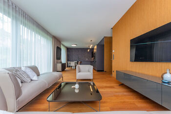 Prodej bytu 6 a více v osobním vlastnictví 296 m², Praha 4 - Braník