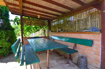 Prodej pozemku 997 m², Mikulov