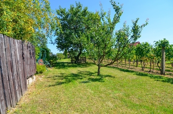 Prodej pozemku 997 m², Mikulov