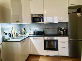 Pronájem bytu 1+1 v osobním vlastnictví 40 m², Praha 9 - Kbely