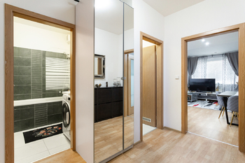 Prodej bytu 3+kk v osobním vlastnictví 71 m², Praha 4 - Kamýk