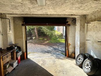 Prodej garáže 472 m², Bor