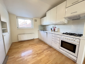 Pronájem bytu 4+1 v osobním vlastnictví 124 m², Praha 4 - Krč