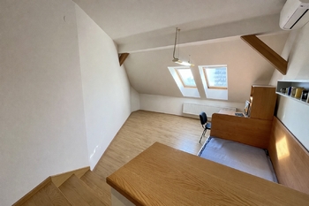 Pokoj 3 - Pronájem bytu 4+1 v osobním vlastnictví 124 m², Praha 4 - Krč