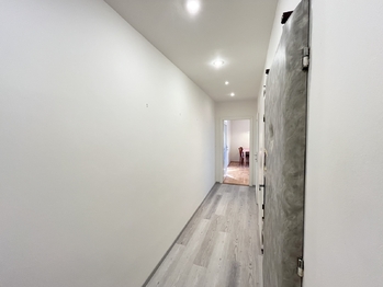 Chodba - Pronájem bytu 4+1 v osobním vlastnictví 124 m², Praha 4 - Krč