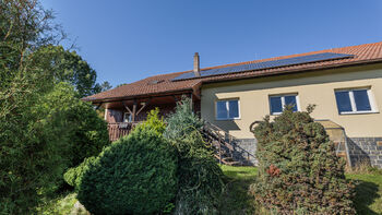 Prodej domu 308 m², Březí