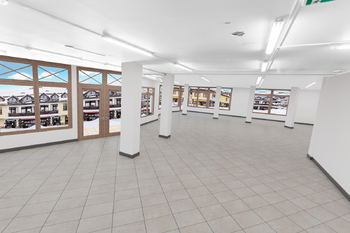 Prodej obchodních prostor 283 m², Harrachov