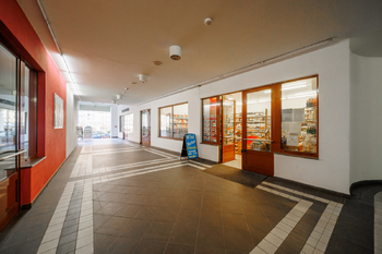 Prodej obchodních prostor 51 m², Karlovy Vary