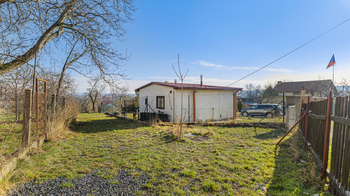 Prodej pozemku 1347 m², Husinec