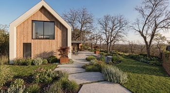 Prodej pozemku 1347 m², Husinec