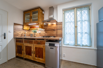 Prodej bytu 3+1 v osobním vlastnictví 57 m², Praha 1 - Malá Strana