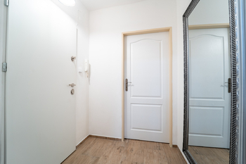Prodej bytu 3+1 v osobním vlastnictví 57 m², Praha 1 - Malá Strana