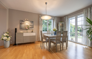 Jídelna - Prodej domu 183 m², Praha 5 - Lochkov