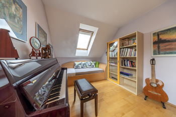 Dětský pokoj - Prodej domu 183 m², Praha 5 - Lochkov