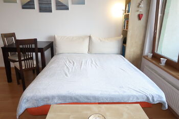 Pronájem bytu 1+kk v osobním vlastnictví 30 m², Praha 9 - Hloubětín