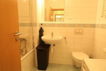 Pronájem bytu 1+kk v osobním vlastnictví 30 m², Praha 9 - Hloubětín