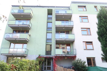 Pronájem bytu 1+kk v osobním vlastnictví 30 m², Praha 9 - Hloubětín