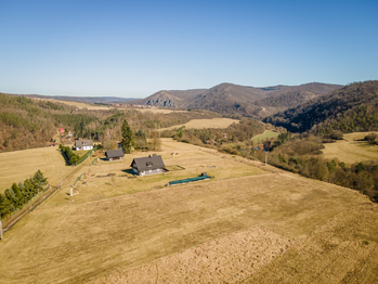 Prodej domu 150 m², Skryje