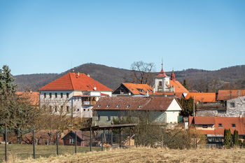 Prodej domu 150 m², Skryje