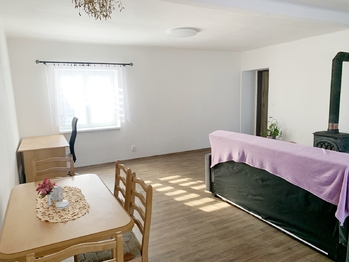 Pronájem domu 100 m², Senec