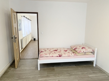 2. pokoj - Pronájem domu 100 m², Senec