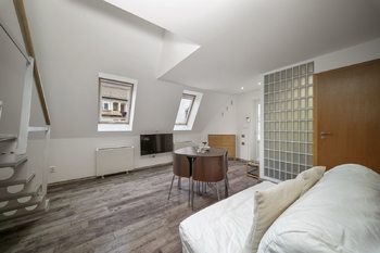 Pronájem bytu 2+kk v osobním vlastnictví 51 m², Brno