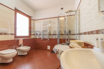 Prodej domu 800 m², Castel Frentano