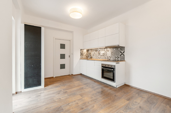 Pronájem bytu 3+kk v osobním vlastnictví 74 m², Praha 4 - Michle