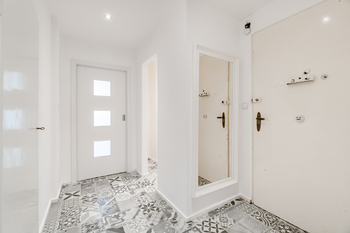 Pronájem bytu 3+kk v osobním vlastnictví 74 m², Praha 4 - Michle