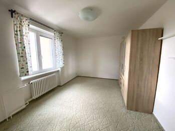 pokoj - Pronájem bytu 3+1 v osobním vlastnictví 70 m², Plzeň