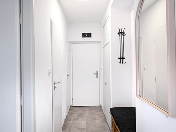 Prodej bytu 2+1 v osobním vlastnictví 54 m², Praha 9 - Hloubětín