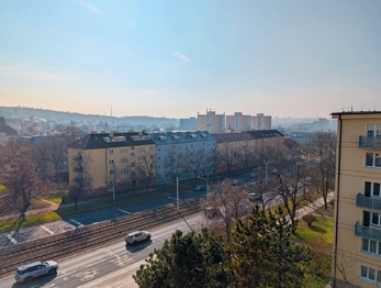 Prodej bytu 2+1 v osobním vlastnictví 54 m², Praha 9 - Hloubětín