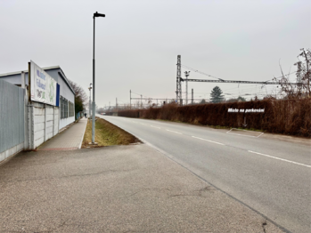 Parkovací místo - Pronájem bytu 2+1 v osobním vlastnictví 40 m², Modřice