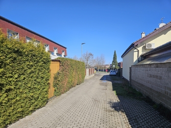 Pronájem bytu 2+kk v osobním vlastnictví 41 m², Vestec