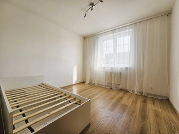 Pronájem bytu 2+kk v osobním vlastnictví 41 m², Vestec
