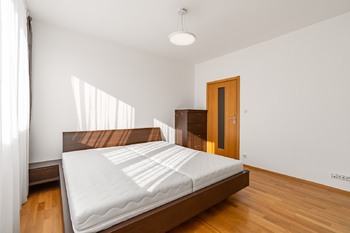 Pronájem bytu 4+kk v osobním vlastnictví 211 m², Praha 5 - Smíchov