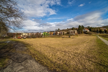 Prodej pozemku 2330 m², Milešovice