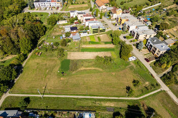 Prodej pozemku 2330 m², Milešovice