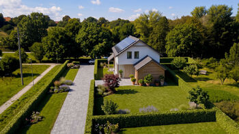 Prodej pozemku 2330 m², Milešovice