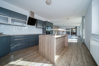 Prodej domu 240 m², Blížkovice