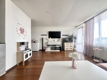 Prodej bytu 3+1 v osobním vlastnictví 71 m², Chomutov