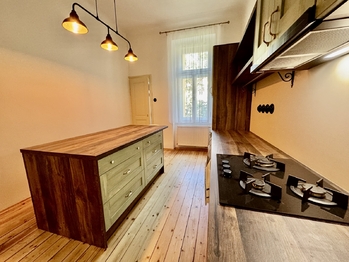 Kuchyně 3 - Pronájem bytu 3+1 v osobním vlastnictví 103 m², Praha 3 - Vinohrady