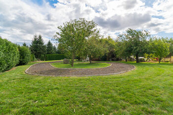  Prodej stavebního pozemku - Kucíny, Příchovice, Přeštice - Prodej pozemku 823 m², Příchovice