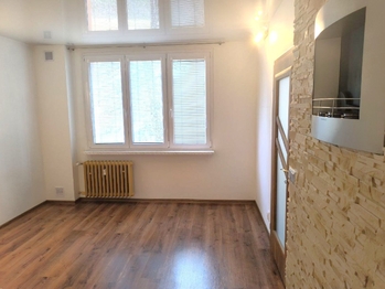 Pronájem bytu 2+1 v osobním vlastnictví 64 m², Karlovy Vary