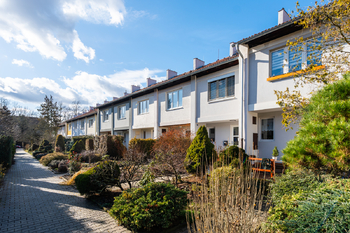 Prodej bytu 3+1 v osobním vlastnictví 75 m², Praha 10 - Strašnice