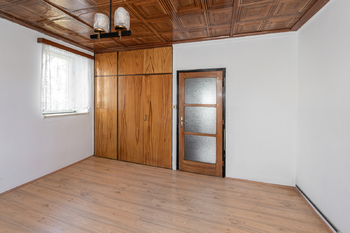 Prodej bytu 3+1 v osobním vlastnictví 75 m², Praha 10 - Strašnice