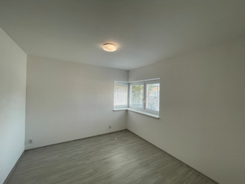 Prodej bytu 3+kk v osobním vlastnictví 78 m², Břeclav