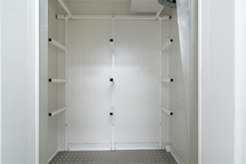 Pronájem obchodních prostor 182 m², Plzeň