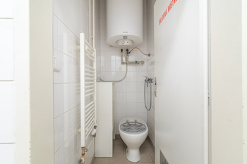 Pronájem obchodních prostor 182 m², Plzeň